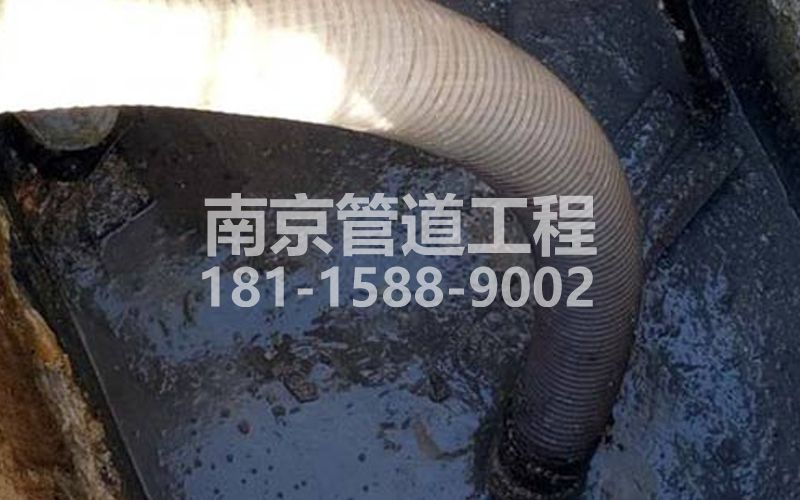 213仙林抽粪