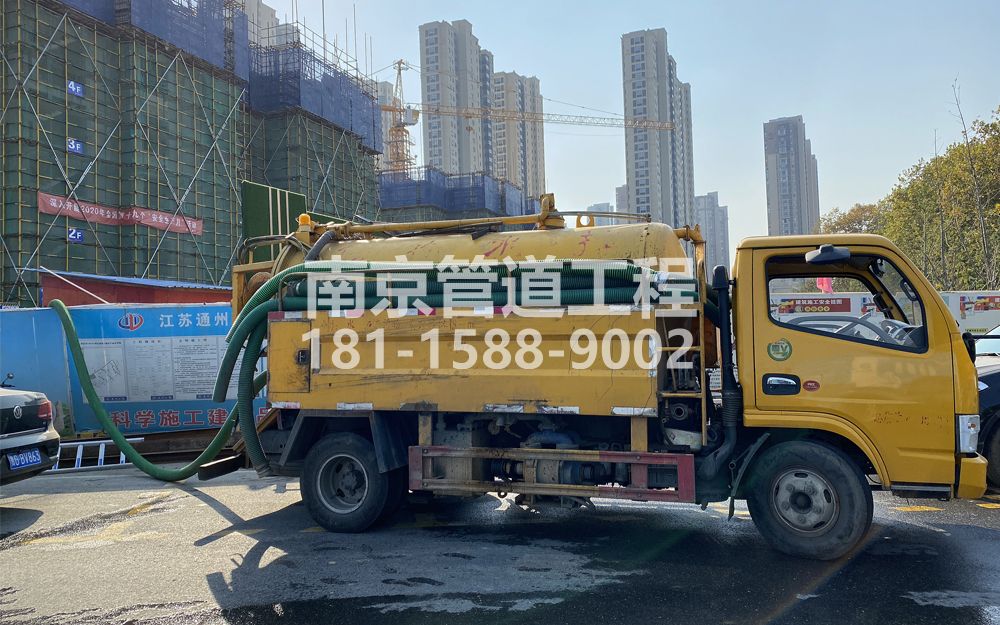 265仙林建筑工地抽粪